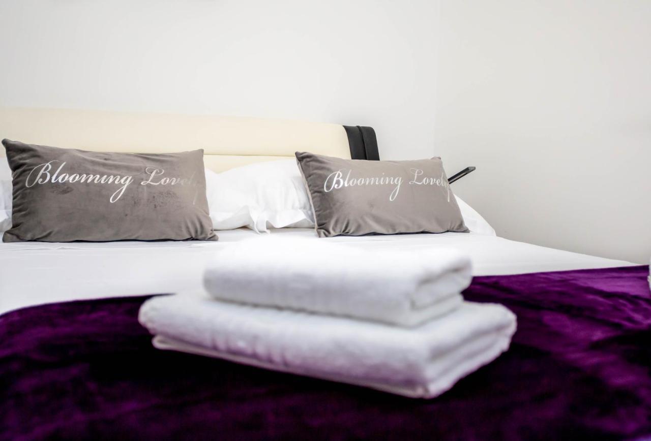Holiday House Antique Kostanje Екстериор снимка