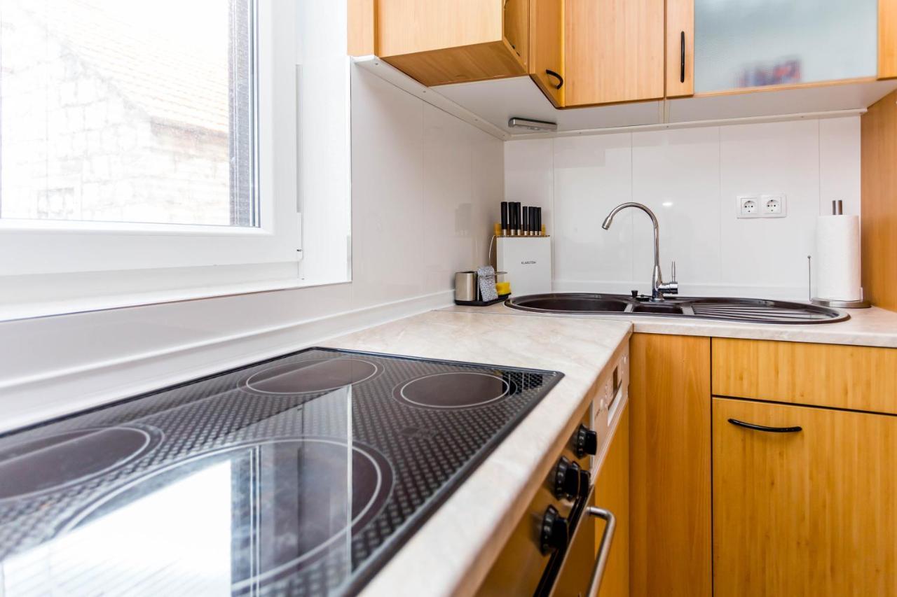 Holiday House Antique Kostanje Екстериор снимка